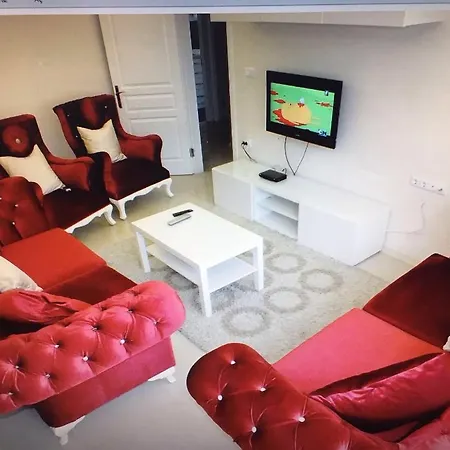 Yarimada Suites 6 דירה *